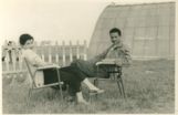 Simo i Senyora en el descans de l'escala a Sabadell 1957