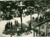 Enterro Dr. Roige Plaça de l'ajuntament cine Modern setembre 1944